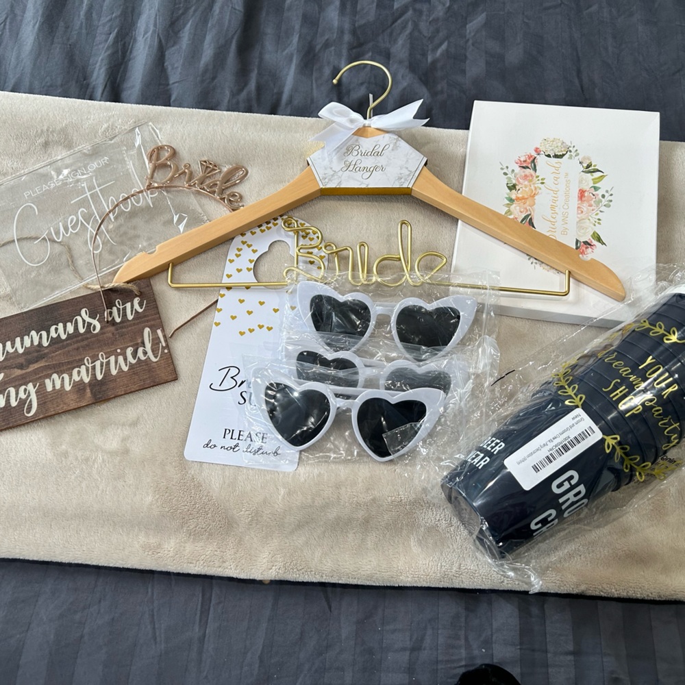 Misc wedding items / boda